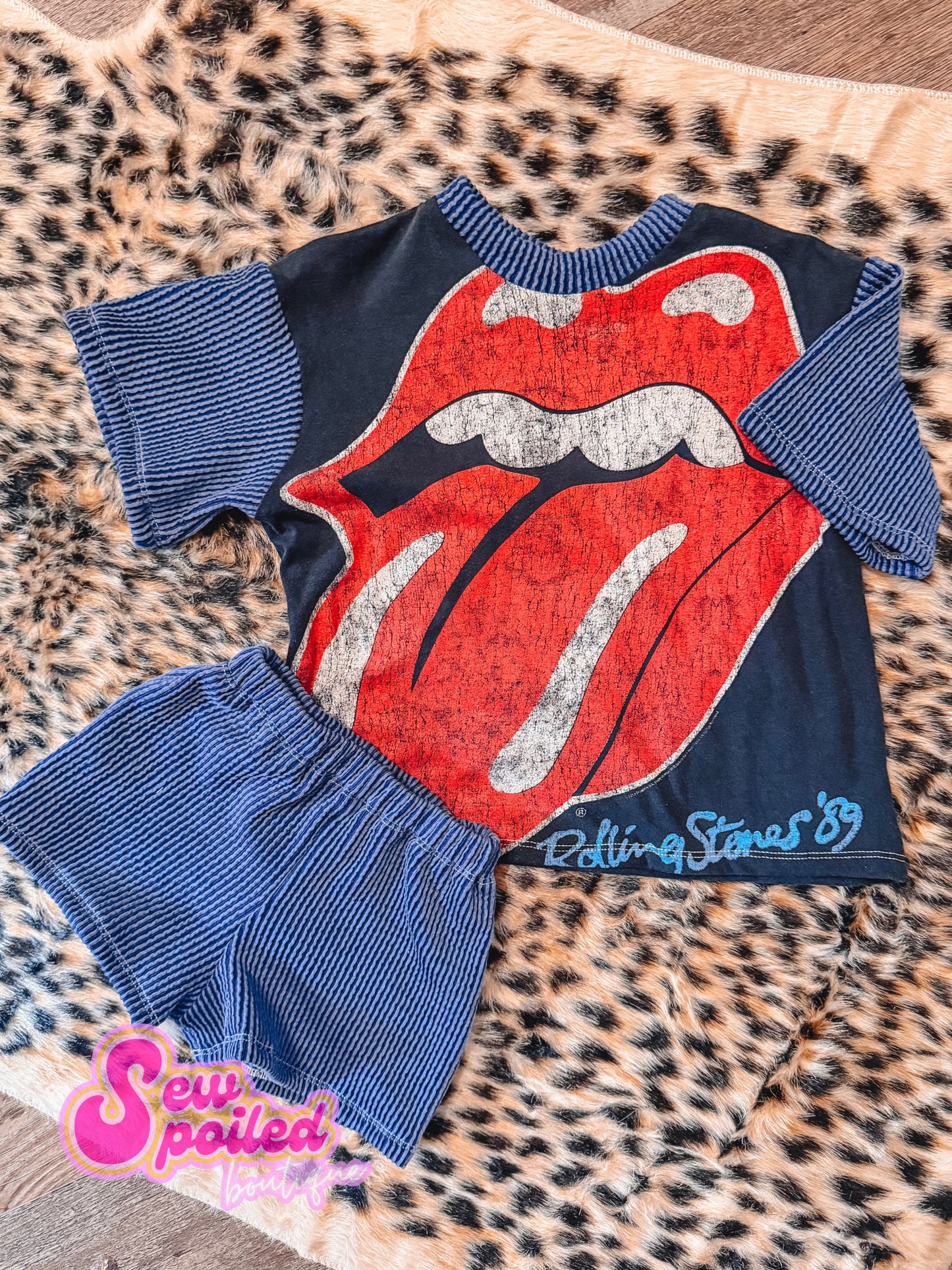 2T Oversized Tee & Shorts Set