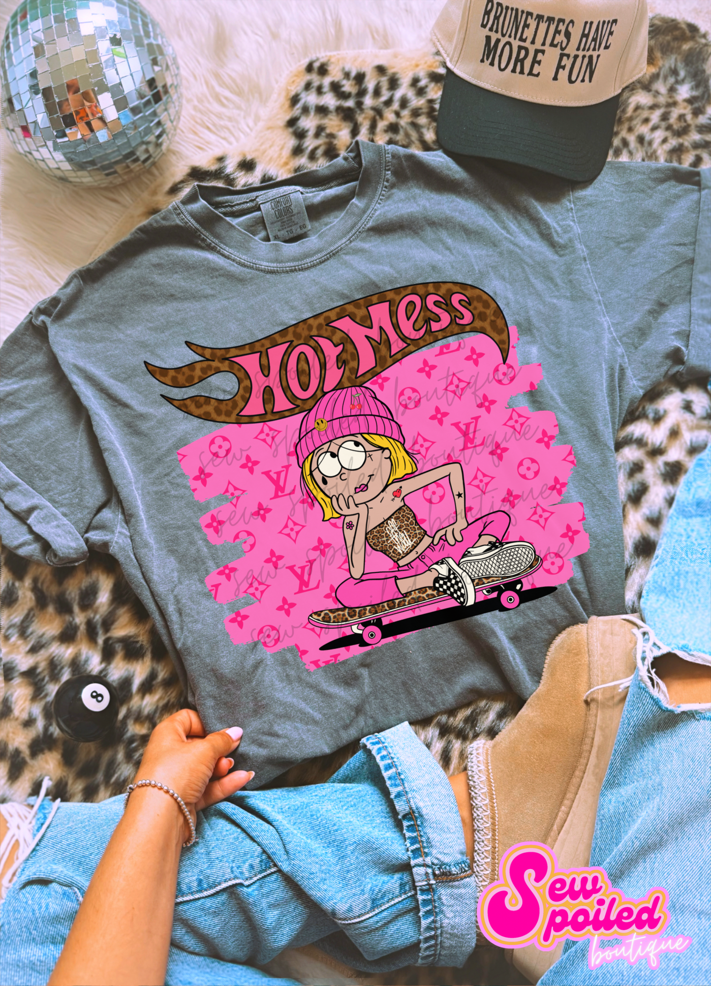 Hot Pink Lizzie PNG