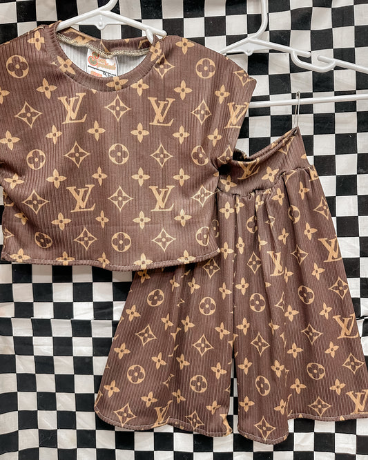 9/12M Willow Tee *cropped* & Flow Pants