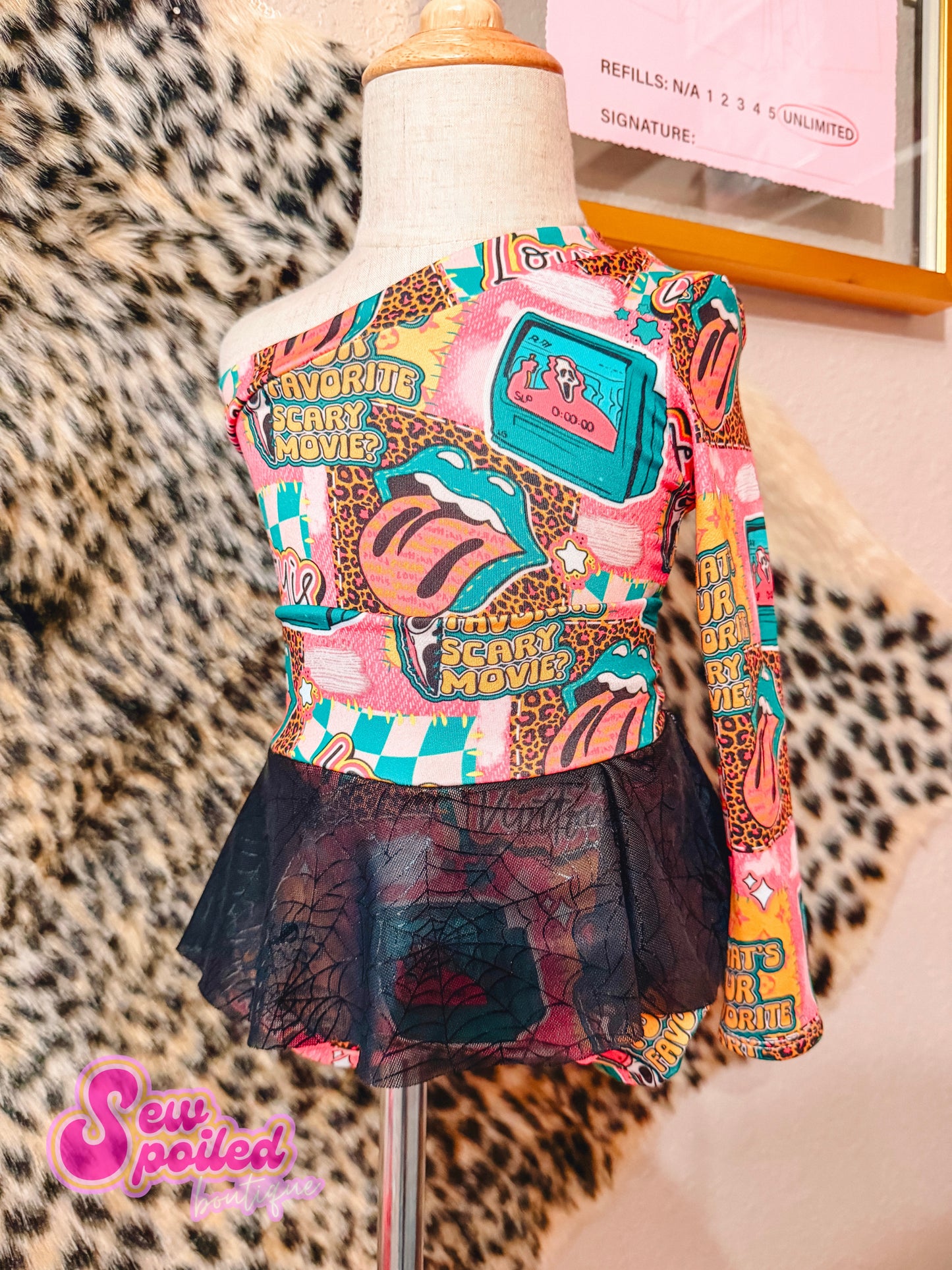 2T Charlotte Top & Skirted Bummies