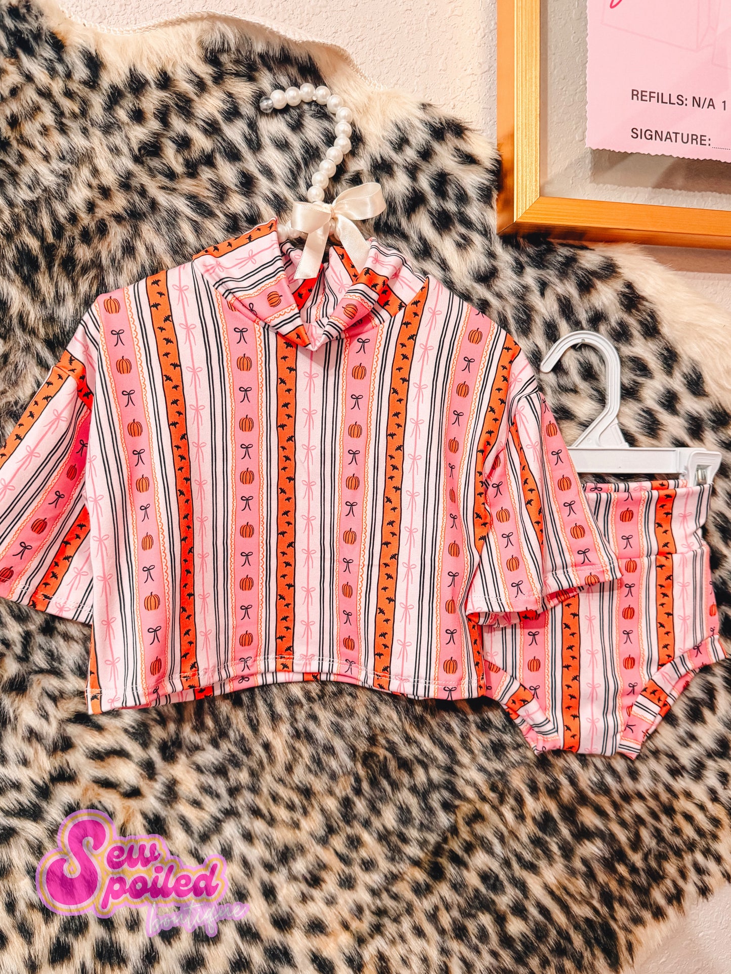 6/9M Mock Neck Top & Bummies